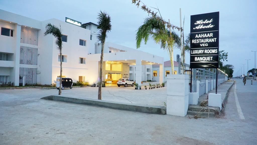 Hotel Abode Mantralayam accommodation in Mantralaya