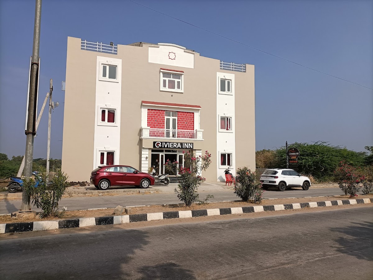 Riviera Inn accommodation in Mantralaya