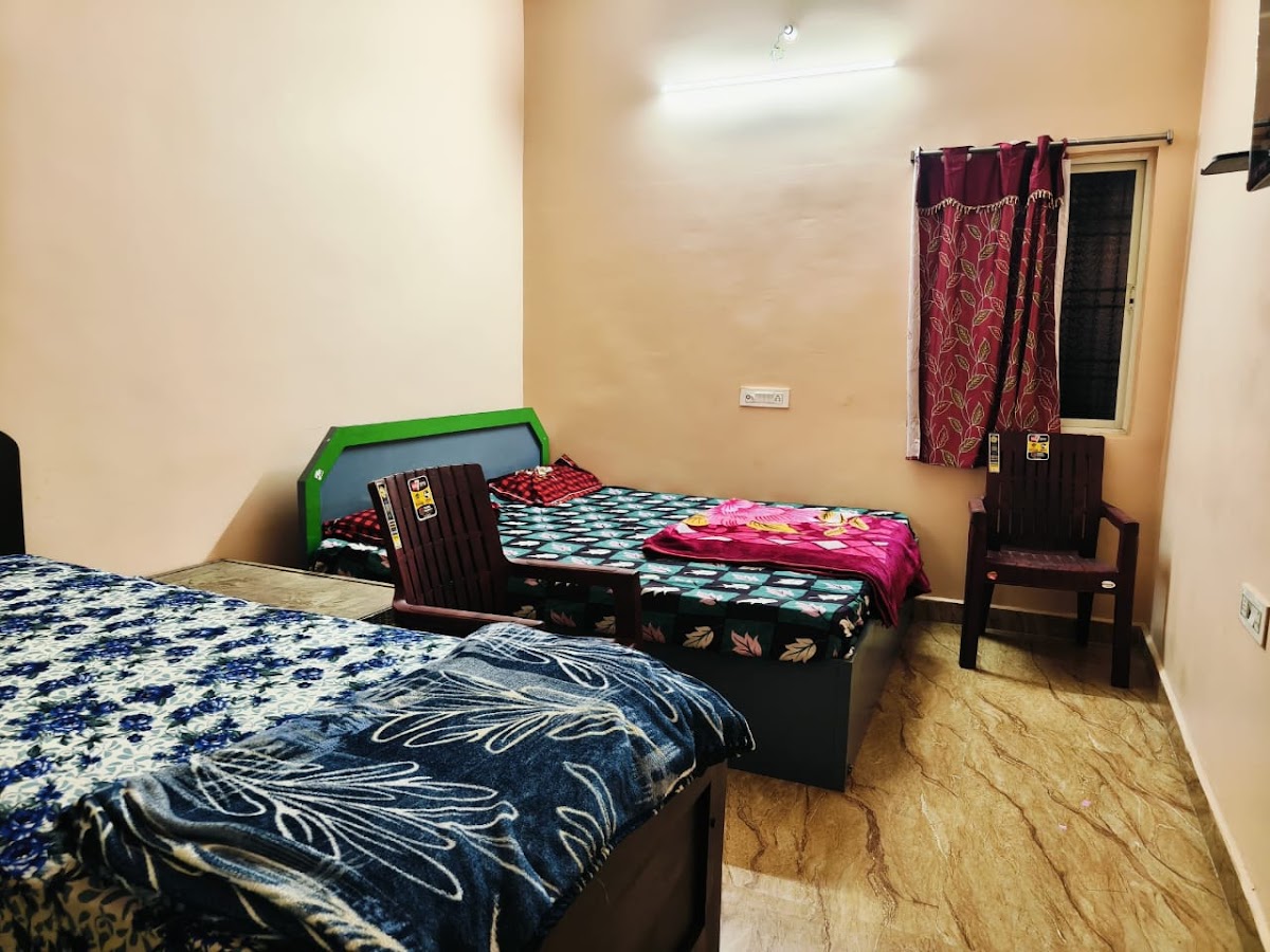 Srln Home Stay accommodation in Mantralaya