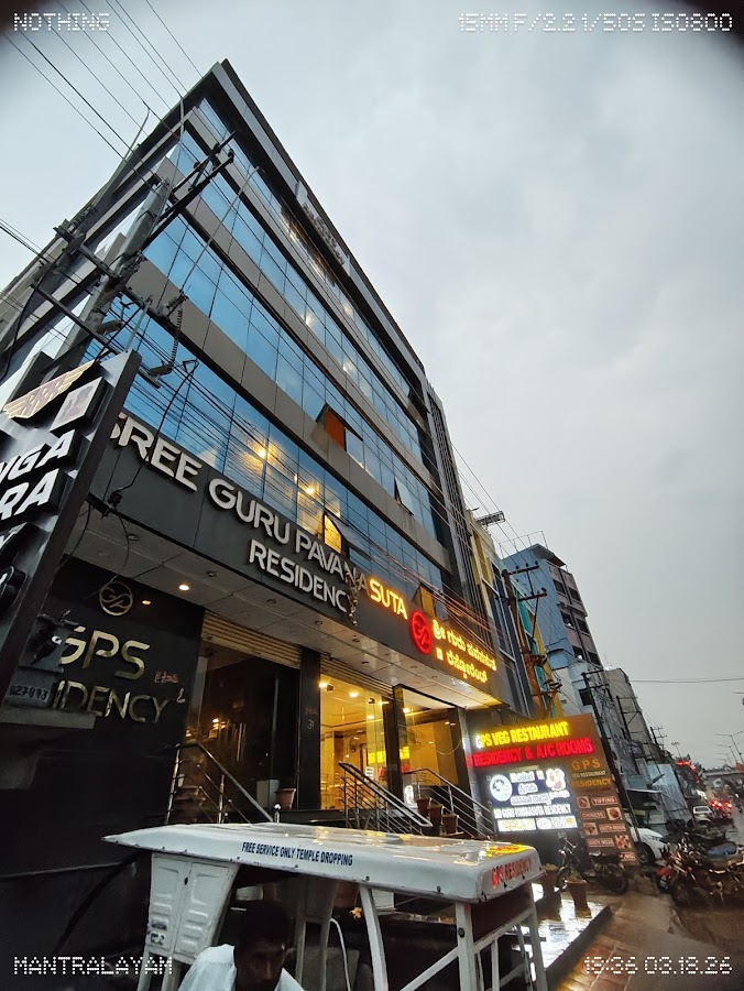 SPOT ON 60604 Guru International Lodge accommodation in Mantralaya